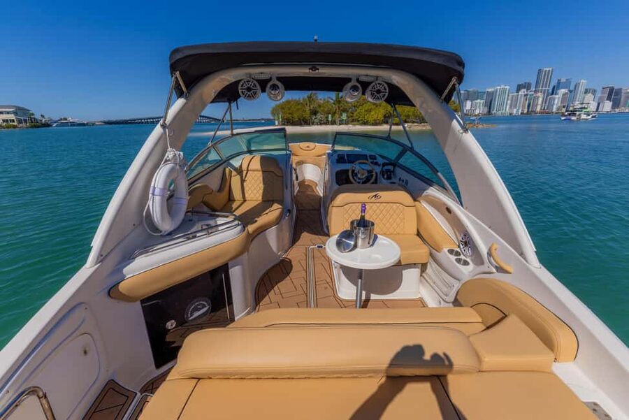 Miami: Exclusive Private Boat Guided Tour - Choosing between two, three, and four hours