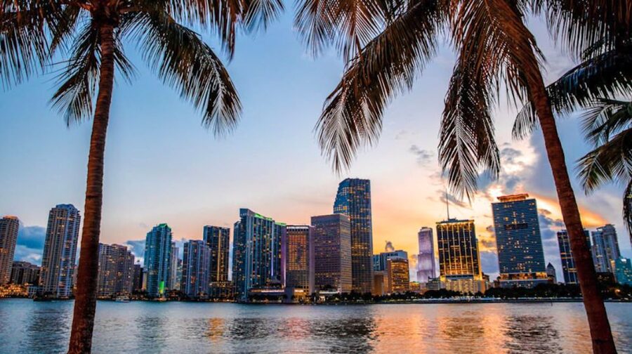 Miami: Guided Tour with Transfer from Cruise Port to Airport - Little Havana, coffee, and Cuban flavor