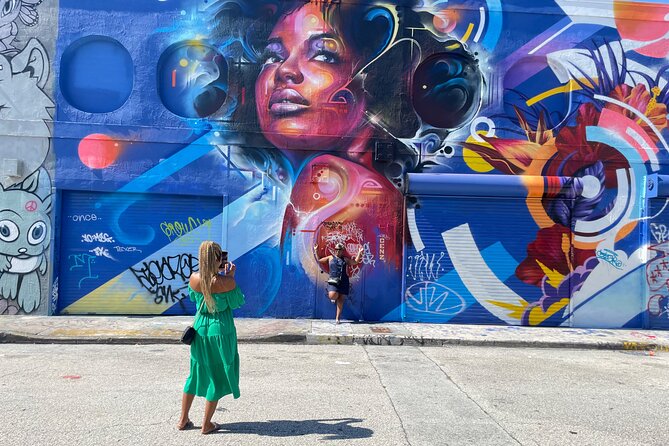 Miami in 3.5 Hours: Sightseeing, Traditions & Photography Tour - The guide can make or break the day