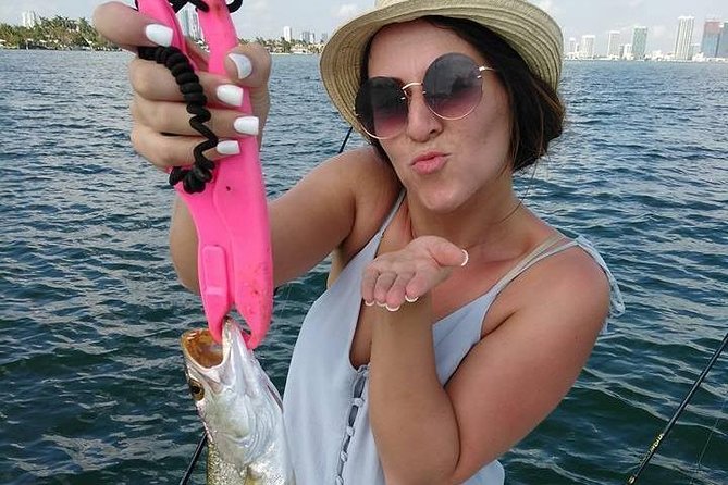 Miami Inshore Fishing Charters on Biscayne Bay - What the boat and captain add