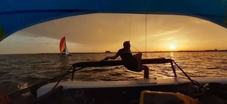 Miami: Intimate Sailing in Biscayne Bay w/ Food and Drinks - Trying the trapeze harness