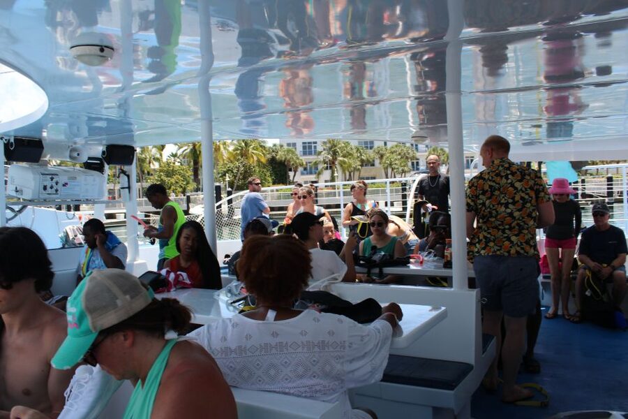 Miami: Key West Boat Tour w/ Optional Snorkeling & Open Bar - The second hour in Key West