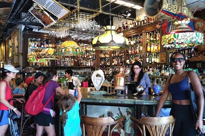 Miami Little Havana Nightlife Music Dinner and Drinks - Who will get the most from this night