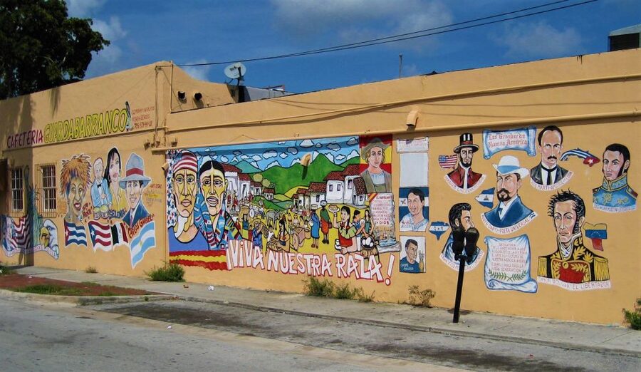 Miami: Little Havana Walking Tour (Lunch Option Available) - Arriving at Domino Park