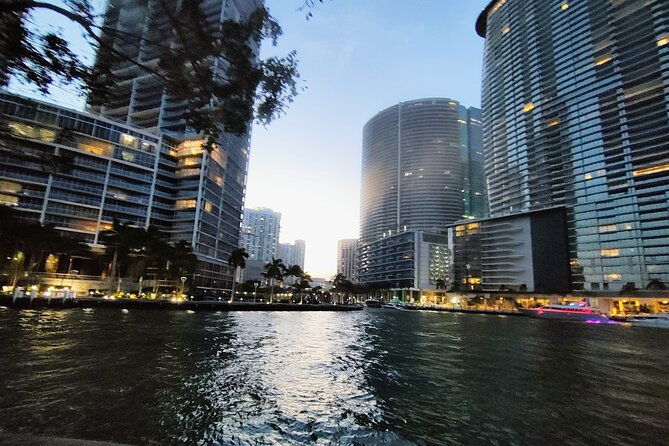 Miami Magic City Romantic Date Tour - Why this Miami date night feels different