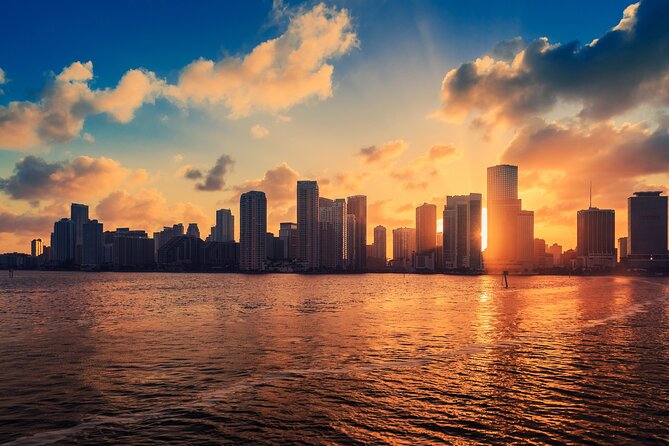 Miami Millionaires Sightseeing Cruise - Venetian Islands and Fisher Island from the water