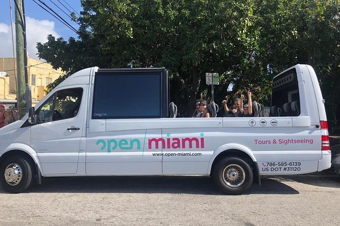 Miami Panoramic Sightseeing Tour in English, French or Spanish - Little Havana: the strongest walking stop