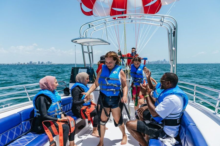 Miami: Parasailing Experience in Biscayne Bay - The real price and overall value