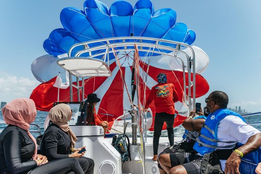 Miami: Parasailing Experience in Biscayne Bay - My take: book it if the final price works for you