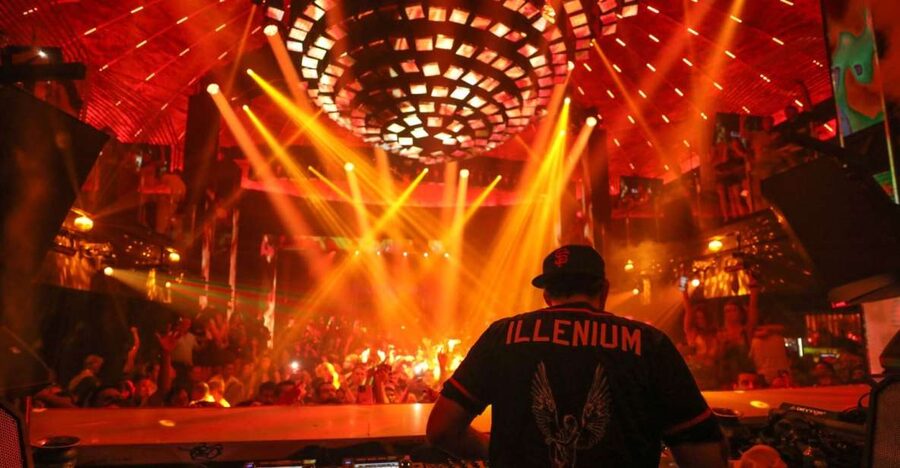 Miami: Party Bus, Club Entry, and Open Bar Night Experience - A Five-Hour Miami Night, From Rooftop to After-Party