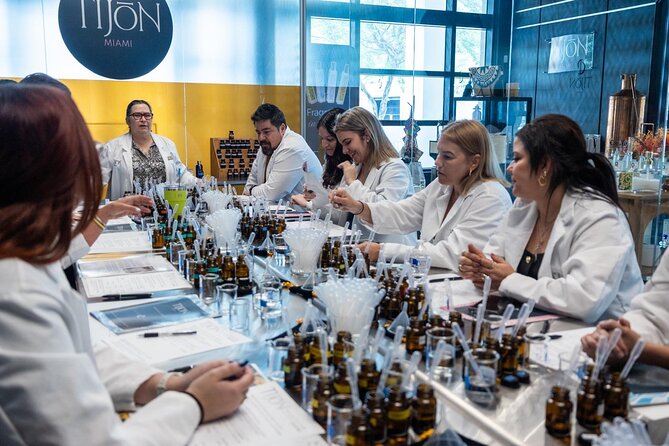 Miami Perfume Making Experience: Express 45 Minutes - A 55 ml Souvenir You Can Actually Use