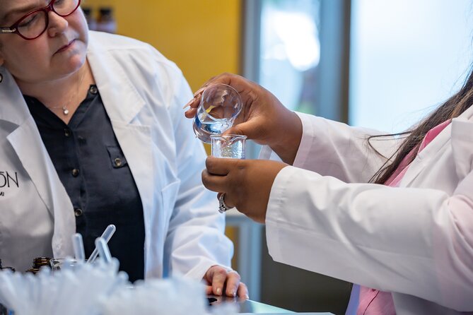 Miami Perfume Making Experience: Express 45 Minutes - Why Solo Visitors Can Enjoy It