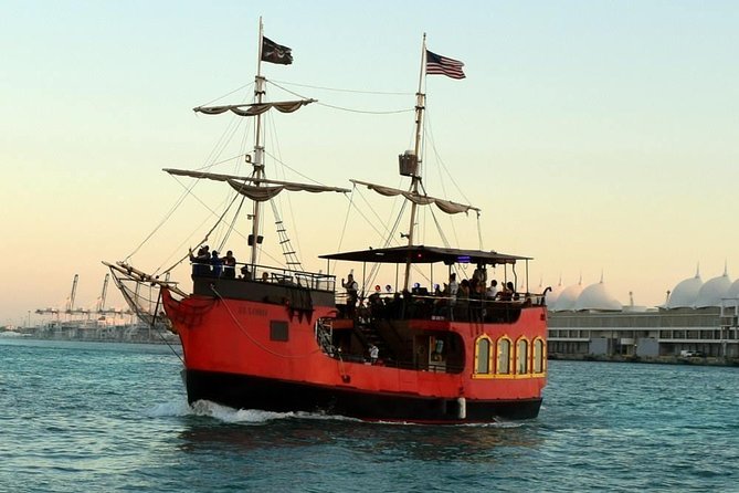Miami Pirate Boat Tour: Skyline & Celebrity Homes - What this Miami boat ride really offers