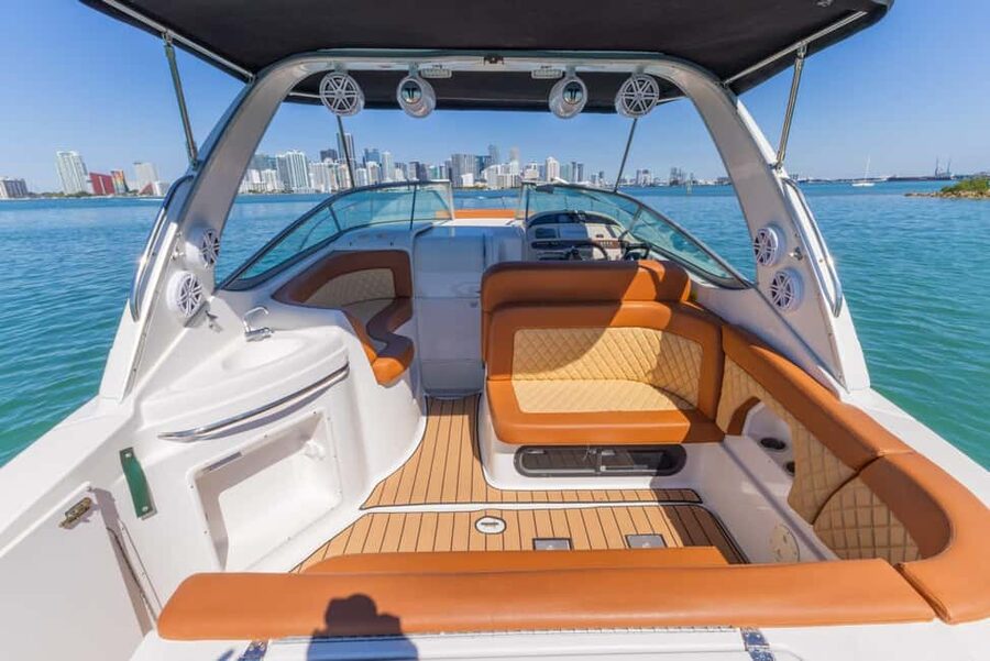 Miami: Private Boat Cruise & Guided Scenic Tour - Choosing between two, three, and four hours