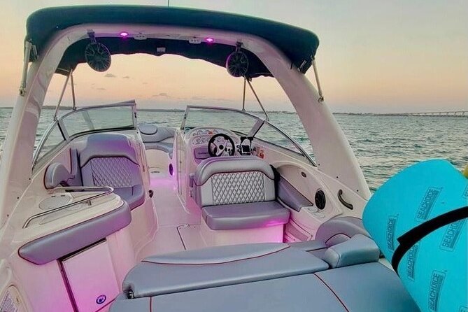 Miami Private Boat Cruise & Tour with a Captain - Brickell, Bayside, and the Ferris wheel