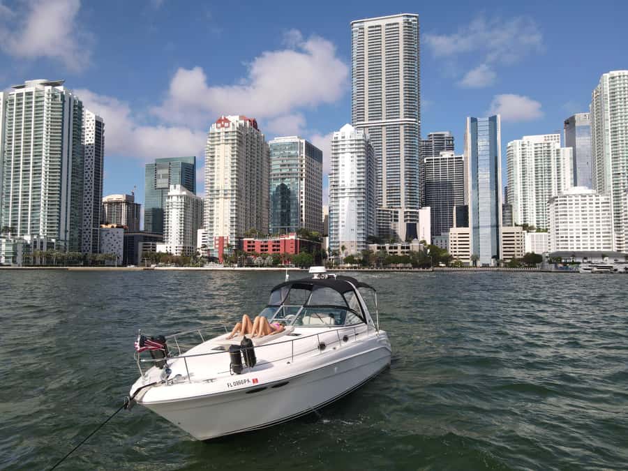 Miami: Private Boat Tour with Captain and Skyline Views - Fisher Island and the celebrity-home route