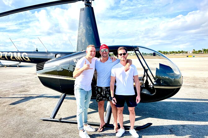 Miami Private Helicopter Tour for 3 Passengers - Coconut Grove and Coral Gables shorelines