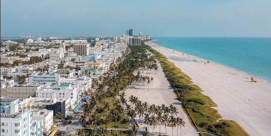 Miami: Private Luxury Airplane Tour with Champagne - Key points before you book