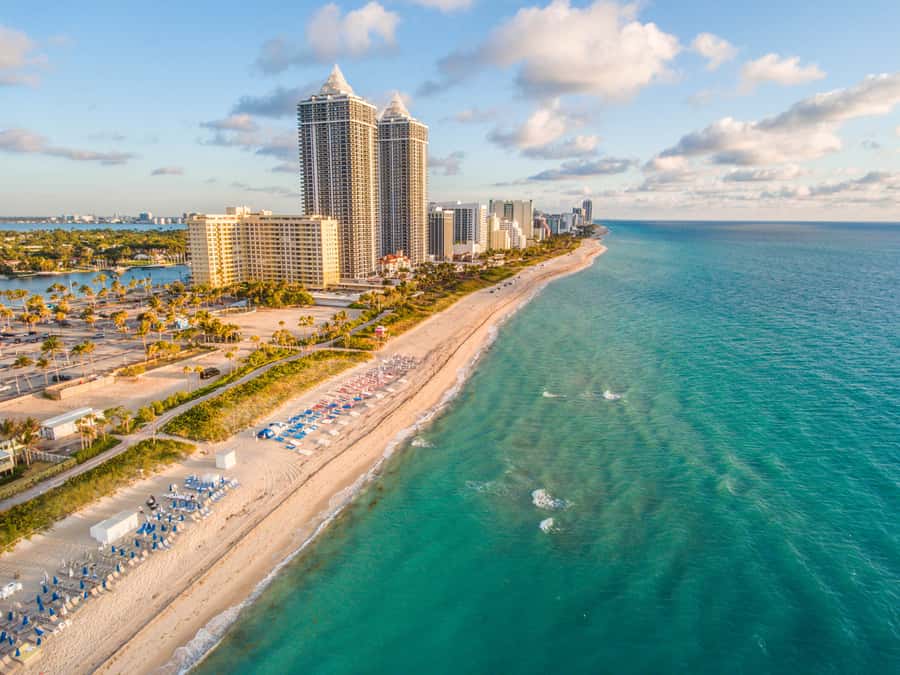 Miami: Private Sunset Helicopter Tour - The Port of Miami and Cruise Ships at Sunset