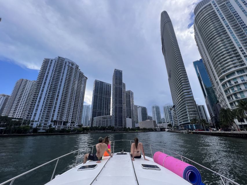 Miami: Private Yacht Rental Tour with Dolphins and Snorkel - Dolphins, manatees, and the limits of wildlife watching