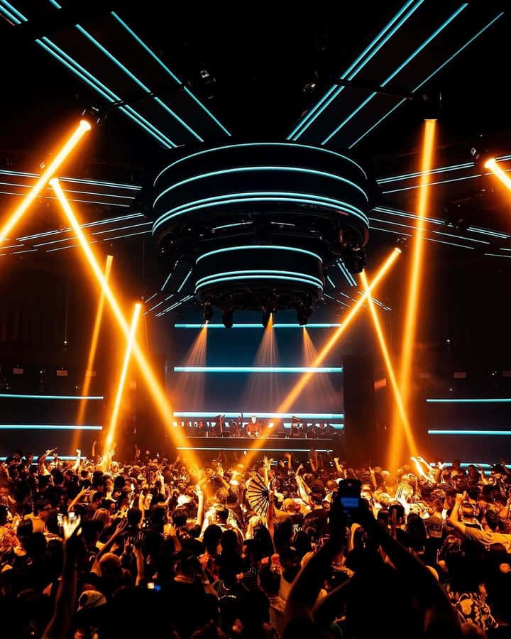 Miami Pub Crawl + Clubbing Experience - Cancellation and booking flexibility