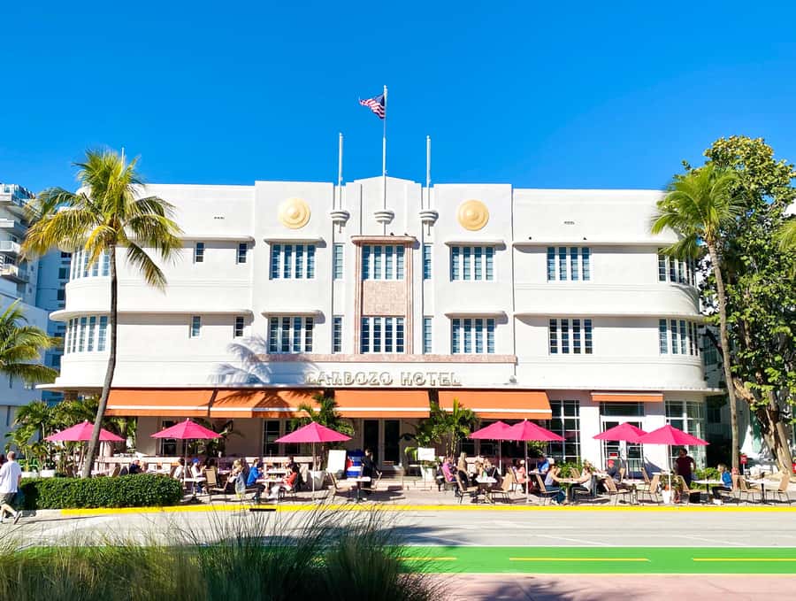 Miami's 3 iconic neighborhoods in 3.5h - in French - Three sides of Miami in 210 minutes