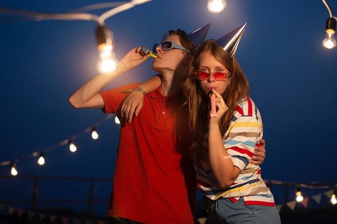 Miami’s Best Party Cruise Drink Included 1 Hour 20 Min Tour - What happens during the 9:30 pm cruise
