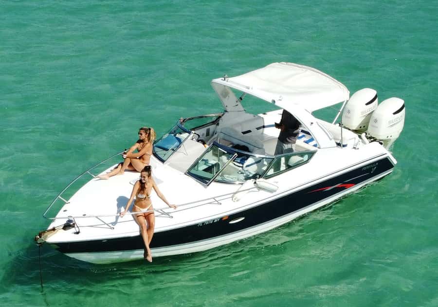 Miami: Sandbar, Billionare's & Raccoon Island Private Tour - A private way to see Biscayne Bay