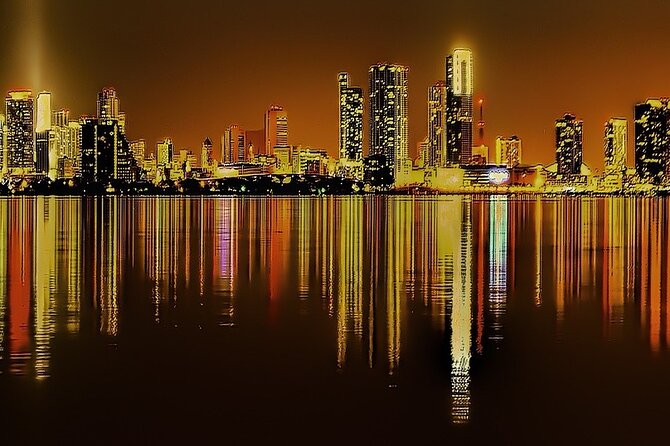 Miami Sightseeing Cruise on a Luxury Yacht - Starting at Bayfront Park beside Bayside Marketplace