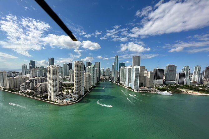 Miami Sightseeing Helicopter Tour Ride things to do Miami Beach - Beaches, islands, bridges, and celebrity homes