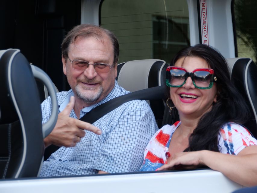 Miami Sightseeing Tour in a Convertible Bus - The return over Julia Tuttle Causeway