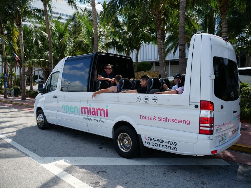 Miami Sightseeing Tour in a Convertible Bus (French) - Why the convertible bus changes the Miami sightseeing experience