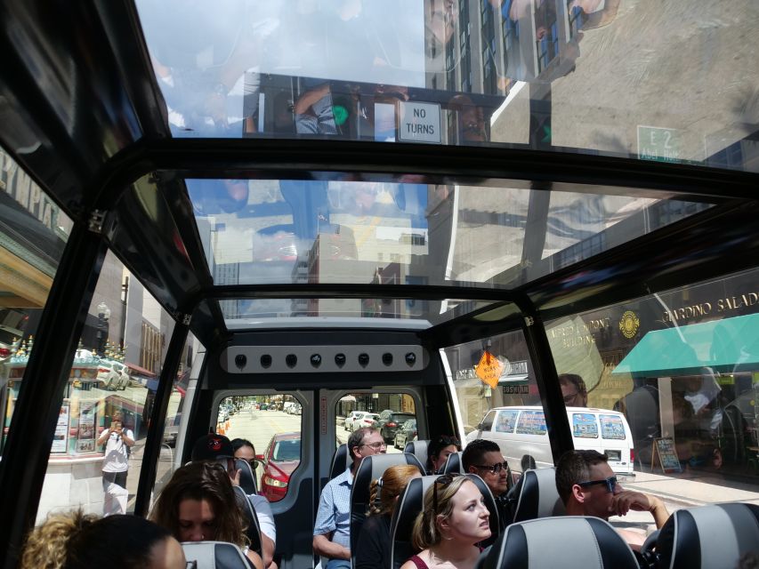 Miami Sightseeing Tour in a Convertible Bus (French) - Little Havana, with a short walk into Cuban culture