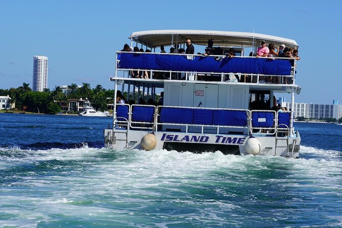 Miami Sip & Sea: Cocktail Cruise & Sunset Boat Tour - Cocktails, music, and the mood onboard