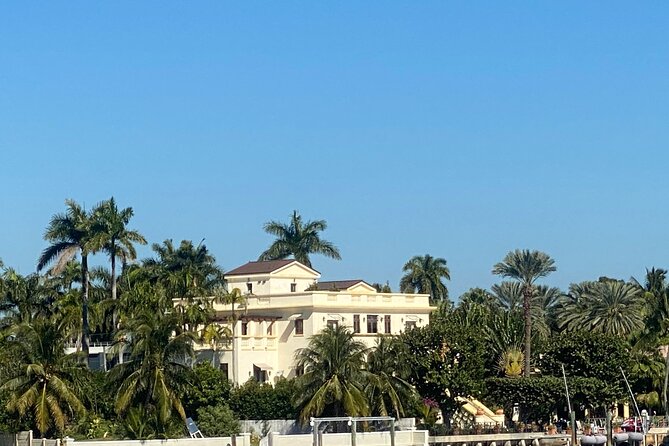 Miami Skyline 75 Min Cruise Tour Biscayne Bay Millionaire Homes - The homes near the Venetian Causeway