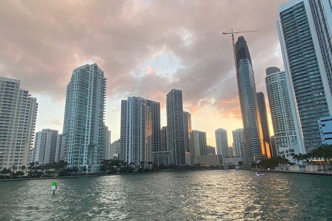 Miami Skyline: Happy Hour Cruise Music & Cash Bar - Hibiscus Island and Palm Island from the water