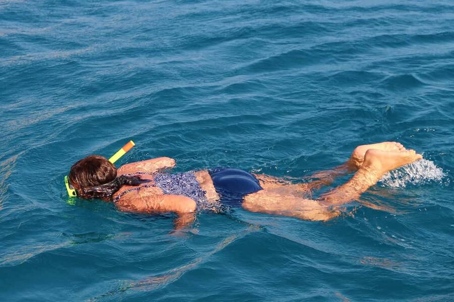 Miami Snorkeling for Beginners from Bayside Market Place - The crew and safety setup