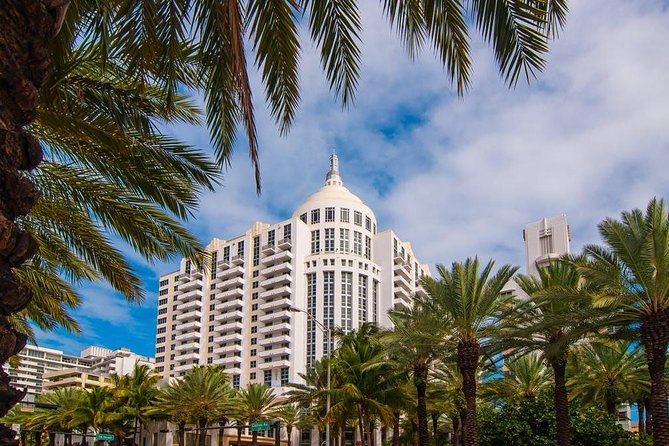 Miami South Beach Art Deco Walking Tour - Ocean Drive and the Versace Mansion