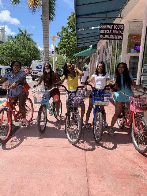Miami: South Beach Bike Rental - Riding toward Star Island