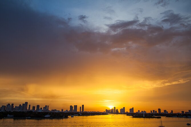 Miami Sunset and Skyline Cruise - What you see in 90 minutes on Biscayne Bay
