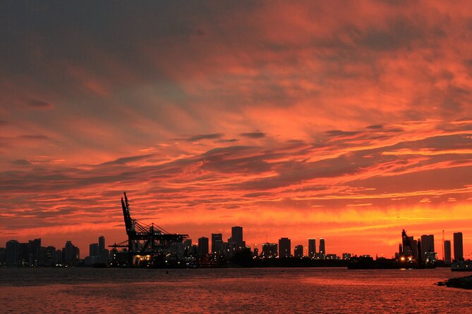 Miami Sunset and Skyline Cruise - Star Island and the celebrity-home angle