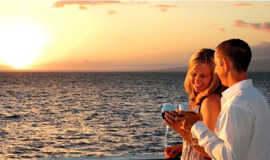 Miami: Sunset Cruise with Celebrity Homes & Open Bar - Key points to know before boarding