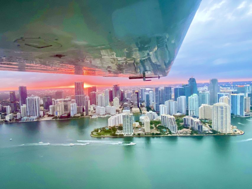 Miami Sunset: Private Luxury Airplane Tour - Venetian Islands, Hibiscus Island, and Star Island
