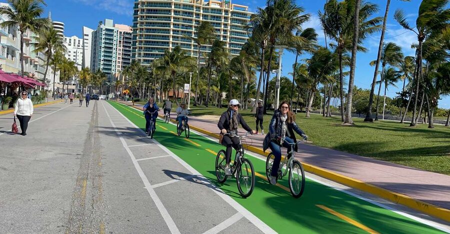 Miami: The Famous South Beach Bicycle Tour - Ocean Drive and the Art Deco District