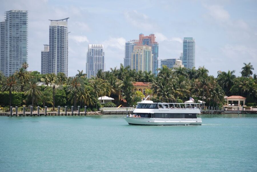 Miami: The Original Millionaire’s Row Cruise - What the boats are like onboard
