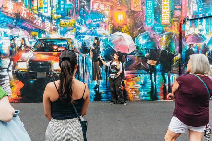 Miami: Wynwood Walls, Galleries, and Murals Guided Tour - Starting at the Welcome Center