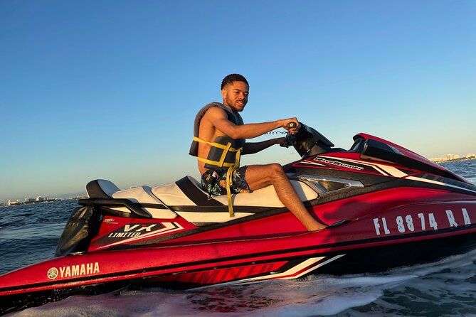 One Hour Jet Ski Adventure Through the Heart of Miami - Training that helps first-time riders