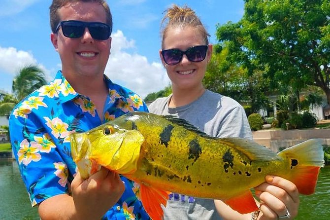 Peacock Bass Fishing Trips Near Miami Florida - Family fishing without a steep learning curve