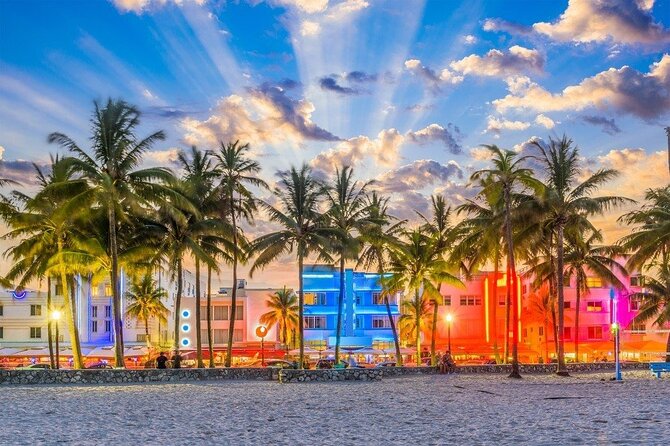 Personalized Miami City Tour: Private SUV & Local Guide - The guide can make or break the four hours