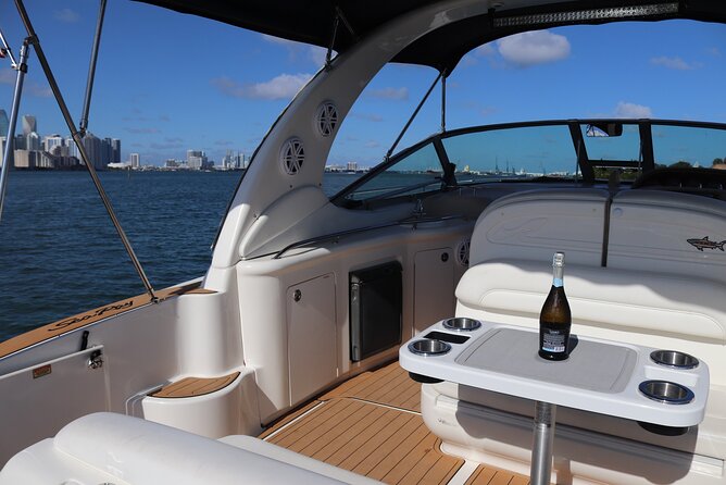 Private 4 Hours Sea Ray 34 Foot Yacht Rental in Miami - Choosing your route with the captain